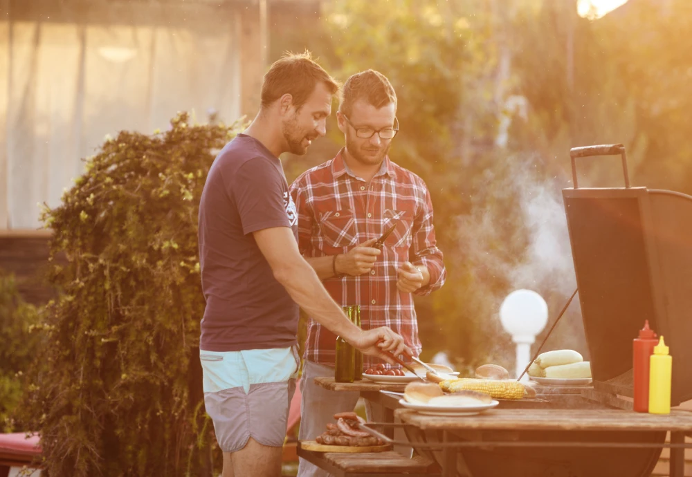 how wood pellet grills work