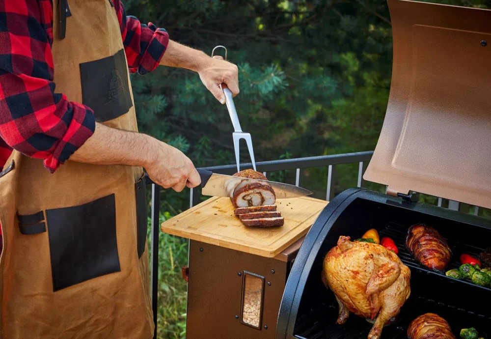 how wood pellet grills work